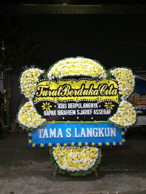 Papan Bunga Duka di Bukit Baru
