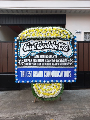 Papan Bunga Duka di Bukit Baru